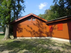 Economy Pfadiheim Feuerpfeil Müllheim 2.JPG