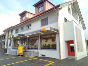 Malerarbeiten Landi Thundorf 2.jpg